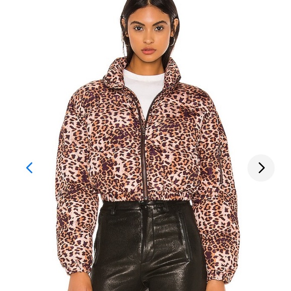 Lovers & Friends Puffer - Picture 1 of 5